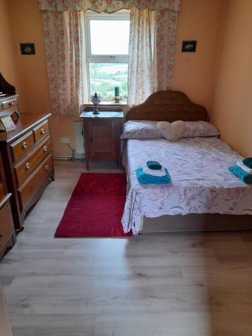 Granny'S Cottage, A Lovely Lakeside Cottage Donegal Town Exteriör bild