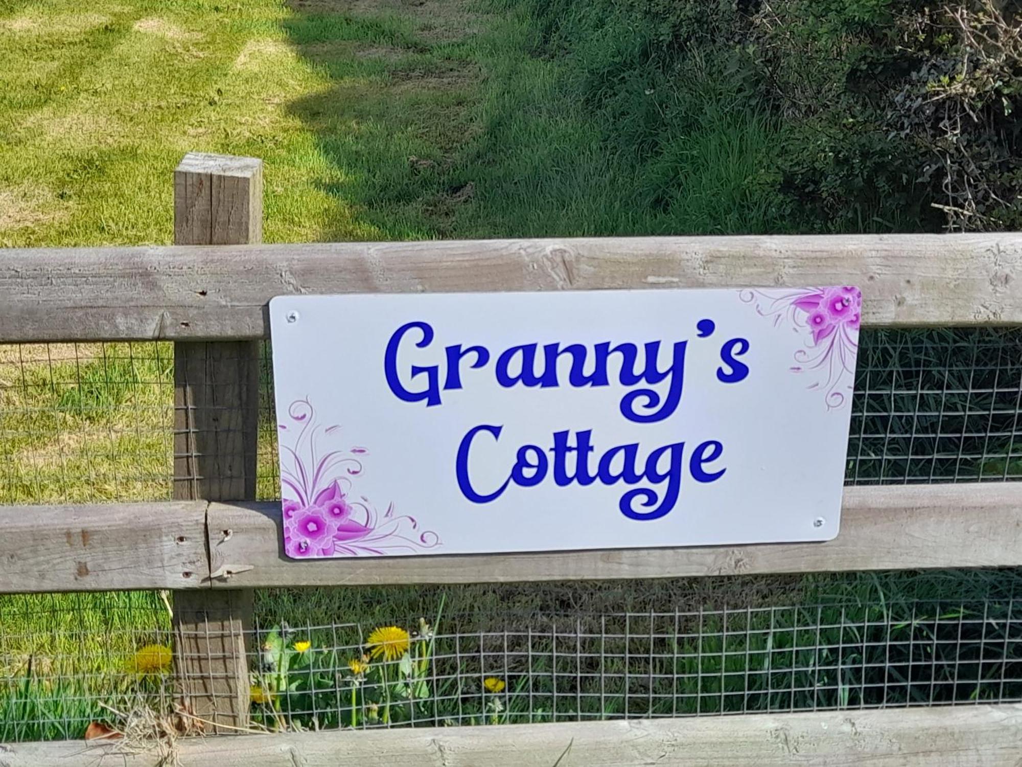 Granny'S Cottage, A Lovely Lakeside Cottage Donegal Town Exteriör bild